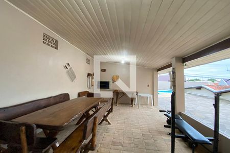 Casa à venda com 230m², 5 quartos e 4 vagasChalé