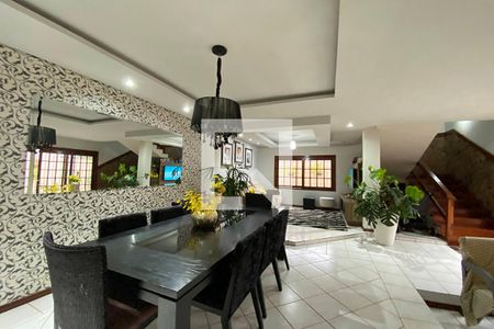 Casa à venda com 230m², 5 quartos e 4 vagasSala de Jantar 2