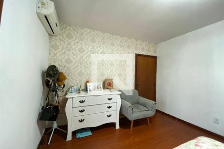 Casa à venda com 230m², 5 quartos e 4 vagasQuarto 1 - Suíte