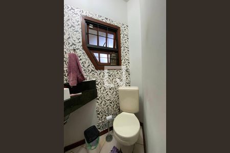 Casa à venda com 230m², 5 quartos e 4 vagasLavabo