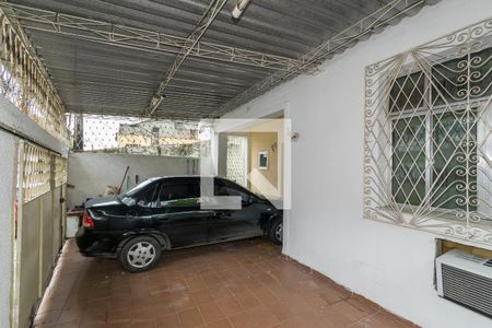 Apartamento à venda com 120m², 2 quartos e 2 vagasVaranda e Garagem