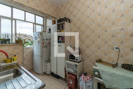 Apartamento à venda com 120m², 2 quartos e 2 vagasCozinha