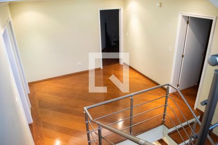 Casa à venda com 365m², 4 quartos e 4 vagas Casa à venda com 365m², 4 quartos e 4 vagashall