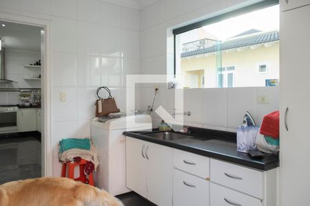 Casa à venda com 365m², 4 quartos e 4 vagas Casa à venda com 365m², 4 quartos e 4 vagasárea de serviço