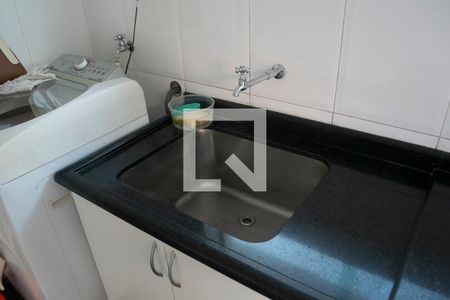 Casa à venda com 365m², 4 quartos e 4 vagas Casa à venda com 365m², 4 quartos e 4 vagasárea de serviço