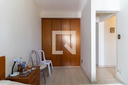Apartamento à venda com 80m², 3 quartos e 1 vagaQuarto 2