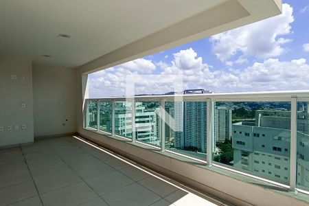 Apartamento à venda com 387m², 4 quartos e 4 vagas Apartamento à venda com 387m², 4 quartos e 4 vagasVaranda espaço gourmet