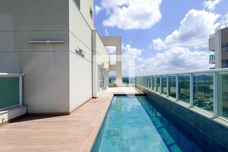 Apartamento à venda com 387m², 4 quartos e 4 vagas Apartamento à venda com 387m², 4 quartos e 4 vagasPiscina