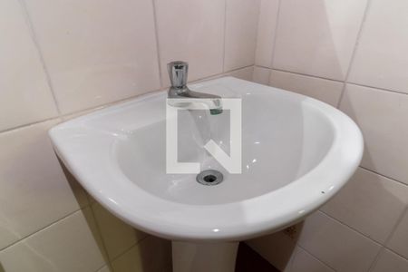 Casa à venda com 350m², 5 quartos e 4 vagas Casa à venda com 350m², 5 quartos e 4 vagasLavabo