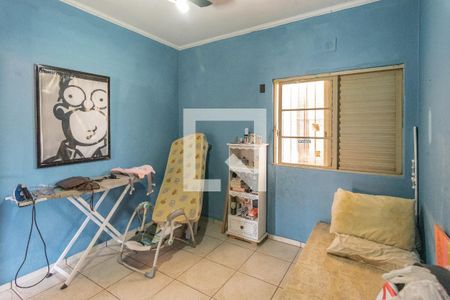 Casa à venda com 215m², 4 quartos e 3 vagas Casa à venda com 215m², 4 quartos e 3 vagasQuarto 2