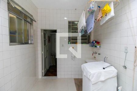 Apartamento à venda com 175m², 4 quartos e 1 vaga Apartamento à venda com 175m², 4 quartos e 1 vagaÁrea de Serviço