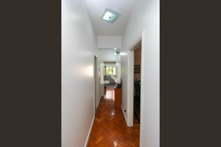 Apartamento à venda com 175m², 4 quartos e 1 vaga Apartamento à venda com 175m², 4 quartos e 1 vagaCorredor