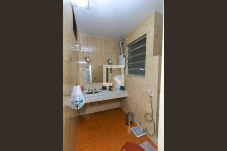 Apartamento à venda com 175m², 4 quartos e 1 vaga Apartamento à venda com 175m², 4 quartos e 1 vagaBanheiro da Suíte