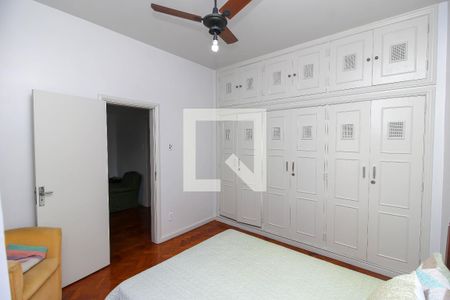 Apartamento à venda com 175m², 4 quartos e 1 vaga Apartamento à venda com 175m², 4 quartos e 1 vagaQuarto 2