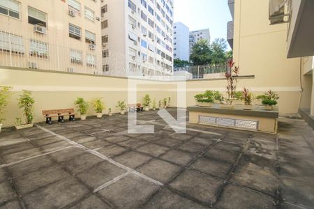 Apartamento à venda com 175m², 4 quartos e 1 vaga Apartamento à venda com 175m², 4 quartos e 1 vagaÁrea comum