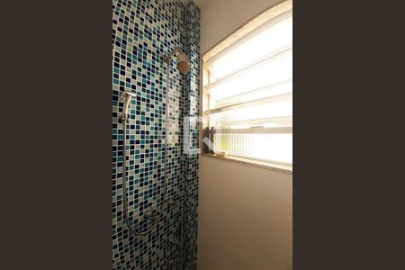 Apartamento à venda com 96m², 3 quartos e 2 vagas Apartamento à venda com 96m², 3 quartos e 2 vagasBanheiro suíte