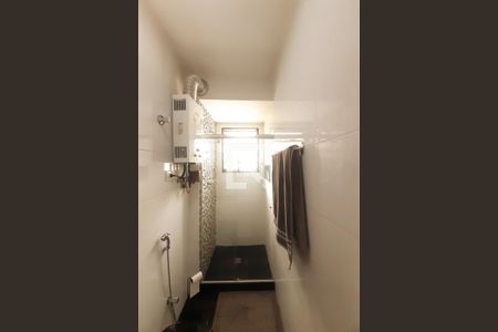 Apartamento à venda com 96m², 3 quartos e 2 vagas Apartamento à venda com 96m², 3 quartos e 2 vagasBanheiro 2