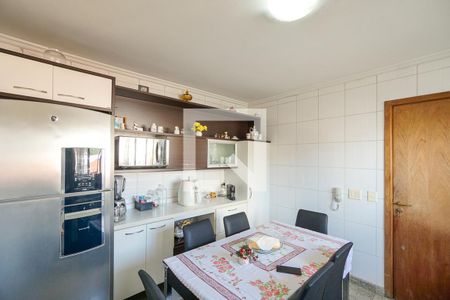 Apartamento à venda com 188m², 4 quartos e 3 vagas Apartamento à venda com 188m², 4 quartos e 3 vagasCozinha