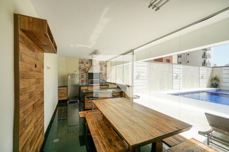 Apartamento à venda com 188m², 4 quartos e 3 vagas Apartamento à venda com 188m², 4 quartos e 3 vagasChurrasqueira