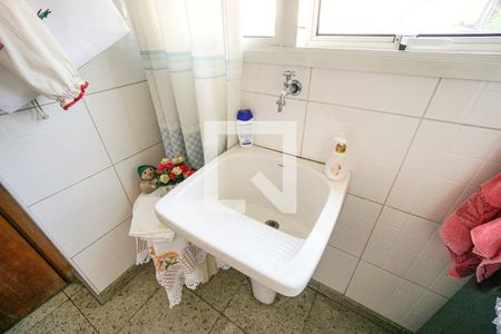 Apartamento à venda com 188m², 4 quartos e 3 vagas Apartamento à venda com 188m², 4 quartos e 3 vagasTanque