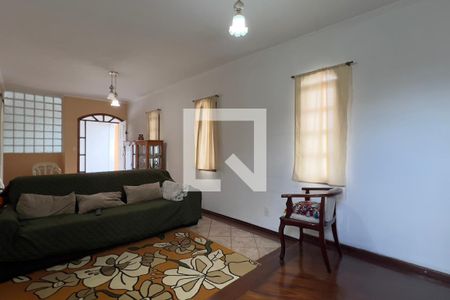 Sala de casa à venda com 3 quartos, 400m² em Vila Nossa Senhora de Fatima, Guarulhos