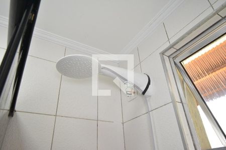 Casa à venda com 238m², 3 quartos e 2 vagas Casa à venda com 238m², 3 quartos e 2 vagasChuveiro