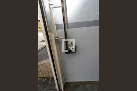 Casa à venda com 238m², 3 quartos e 2 vagas Casa à venda com 238m², 3 quartos e 2 vagasGaragem