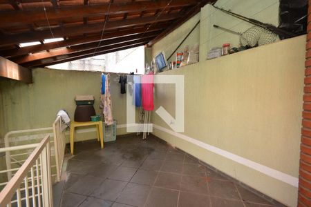 Casa à venda com 238m², 3 quartos e 2 vagas Casa à venda com 238m², 3 quartos e 2 vagasÁrea de Serviço