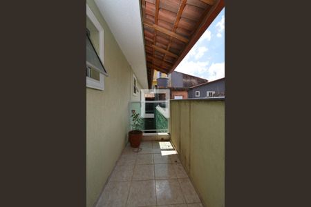 Casa à venda com 238m², 3 quartos e 2 vagas Casa à venda com 238m², 3 quartos e 2 vagasSacada