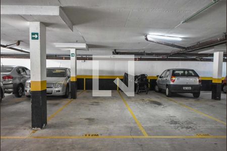 Apartamento à venda com 75m², 2 quartos e 2 vagasGaragem