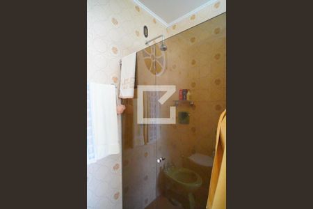 Casa à venda com 200m², 4 quartos e 6 vagasBanheiro