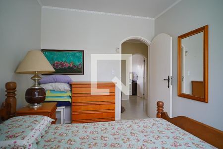 Casa à venda com 200m², 4 quartos e 6 vagasQuarto 1