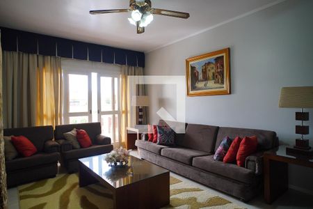 Casa à venda com 200m², 4 quartos e 6 vagasSala 2