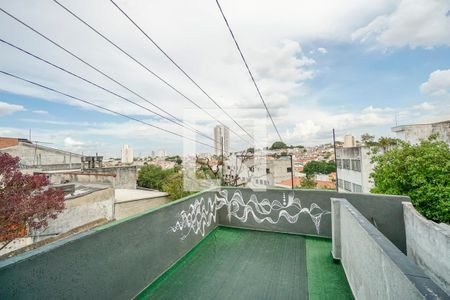 Casa à venda com 190m², 2 quartos e 1 vaga Casa à venda com 190m², 2 quartos e 1 vagaTerraço