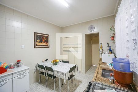 Casa à venda com 190m², 2 quartos e 1 vaga Casa à venda com 190m², 2 quartos e 1 vagaCozinha