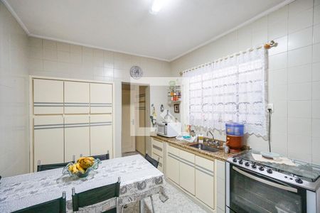Casa à venda com 190m², 2 quartos e 1 vaga Casa à venda com 190m², 2 quartos e 1 vagaCozinha