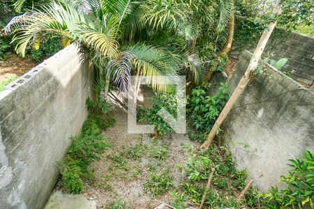 Casa à venda com 190m², 2 quartos e 1 vaga Casa à venda com 190m², 2 quartos e 1 vagaQuintal