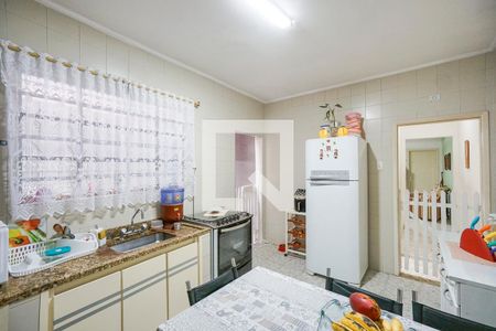 Casa à venda com 190m², 2 quartos e 1 vaga Casa à venda com 190m², 2 quartos e 1 vagaCozinha