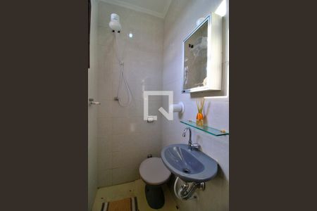 Casa à venda com 315m², 5 quartos e 4 vagasSuíte 2