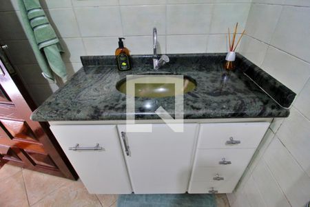 Casa à venda com 315m², 5 quartos e 4 vagasBanheiro