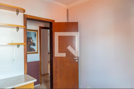 Apartamento à venda com 111m², 3 quartos e 2 vagasQuarto 2