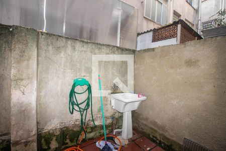 Apartamento à venda com 83m², 2 quartos e sem vaga Apartamento à venda com 83m², 2 quartos e sem vagaÁrea de Serviço