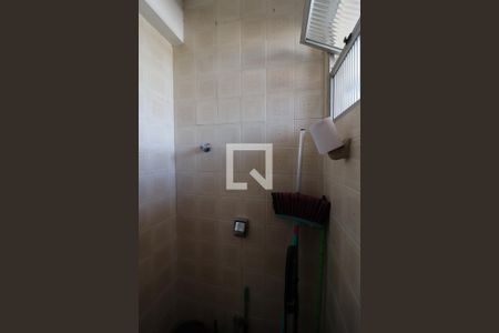 Apartamento à venda com 207m², 4 quartos e 2 vagas Apartamento à venda com 207m², 4 quartos e 2 vagasBanheiro de serviço