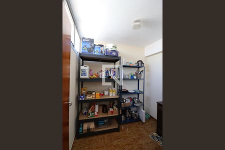 Apartamento à venda com 207m², 4 quartos e 2 vagas Apartamento à venda com 207m², 4 quartos e 2 vagasÁrea de Serviço