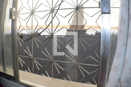 Casa à venda com 167m², 3 quartos e 5 vagasVista quarto 2