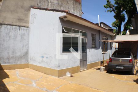 Casa à venda com 167m², 3 quartos e 5 vagasEdícula
