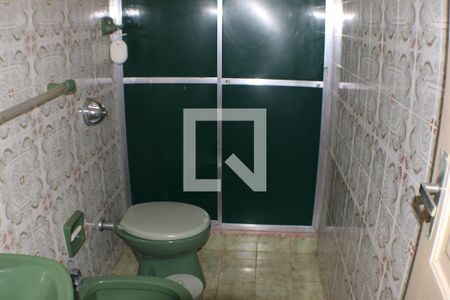 Casa à venda com 167m², 3 quartos e 5 vagasBanheiro 1