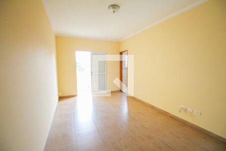 Casa à venda com 241m², 3 quartos e 5 vagas Casa à venda com 241m², 3 quartos e 5 vagasQuarto 2