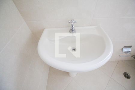 Casa à venda com 241m², 3 quartos e 5 vagas Casa à venda com 241m², 3 quartos e 5 vagasSuite Quarto 2