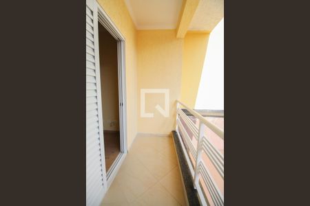 Casa à venda com 241m², 3 quartos e 5 vagas Casa à venda com 241m², 3 quartos e 5 vagasSacada Suite Quarto 2